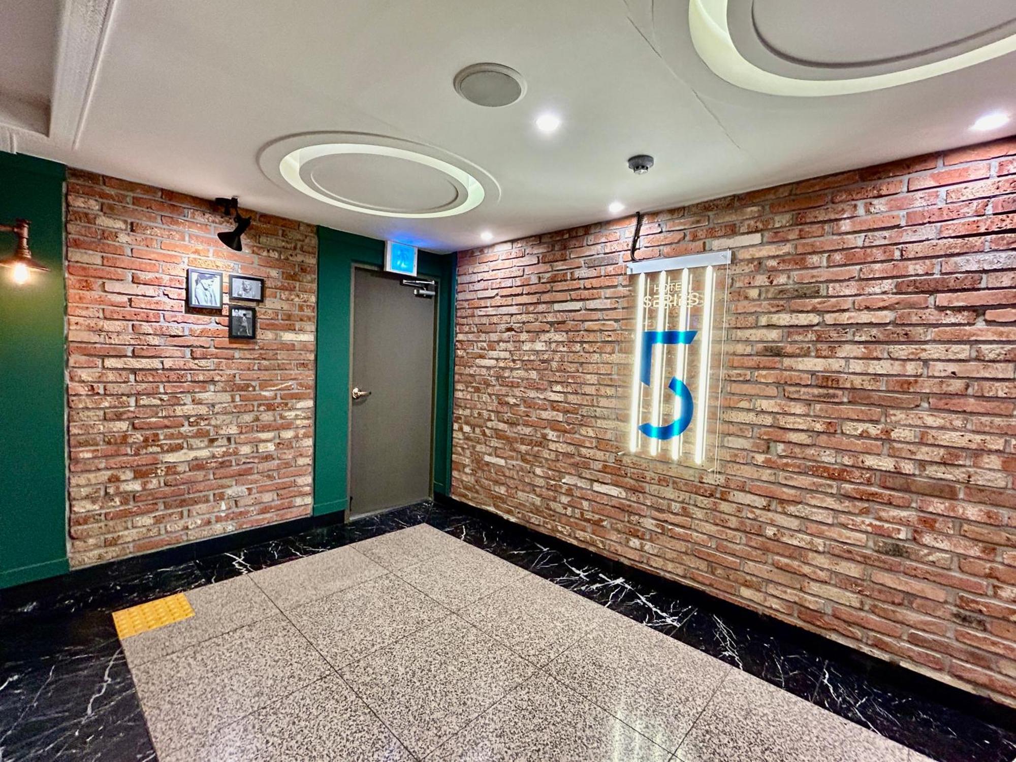 Series Hotel Gyeongju Luaran gambar